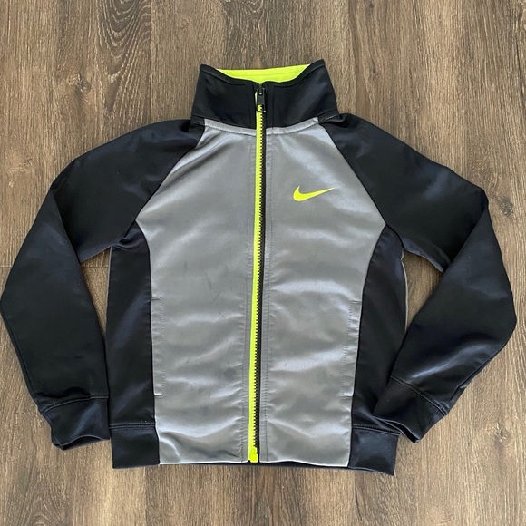 Nike Boys Black and Grey Zip-up Track Jacket - Picture 1 of 5